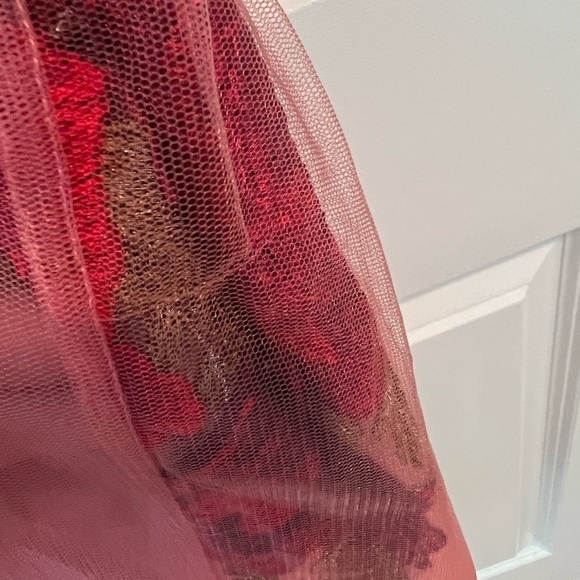 Marchesa Notte Rose Throw Embroideed Dress - Picture 11 of 16